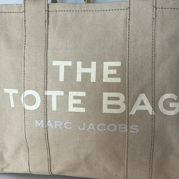 Marc Jacobs The Tote Bag in Ivory - Like New - Picture 2 of 11